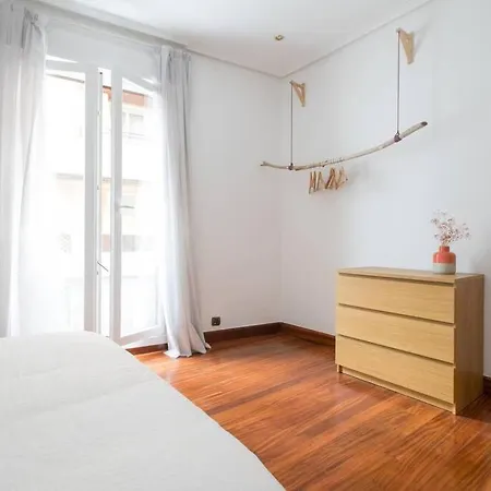 Hall I Apartment